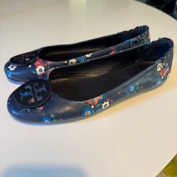 Tory Burch | 10 | women's floral Minnie travel ballet flats - Picture 3 of 10